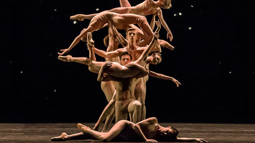 Royal Ballet & Opera 2024/25: Ballet to Broadway: Wheeldons Werke Backdrop